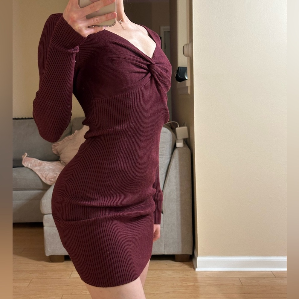 Derek Heart Maroon Long Sleeve Dress - Picture 3 of 6